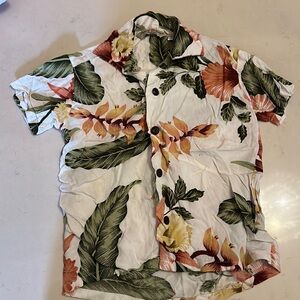 **6 Items for $26**    Hawaiian Shirt Size 2T